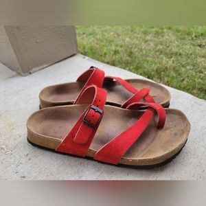 Birkenstock red mayari